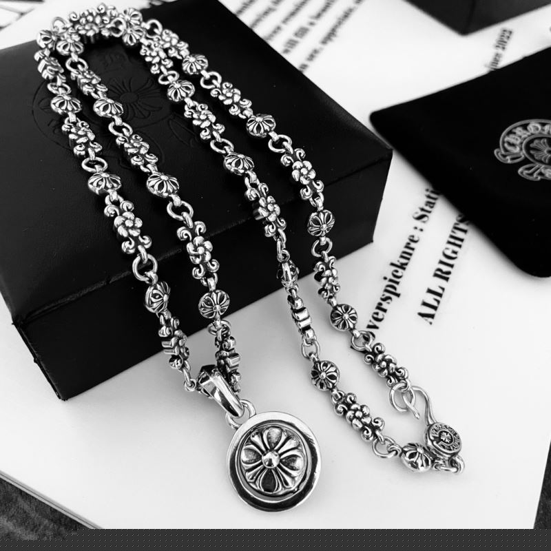 Ch**me He**ts necklaces